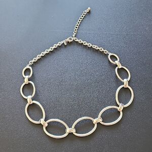 Elegant Silver Chain Link Necklace